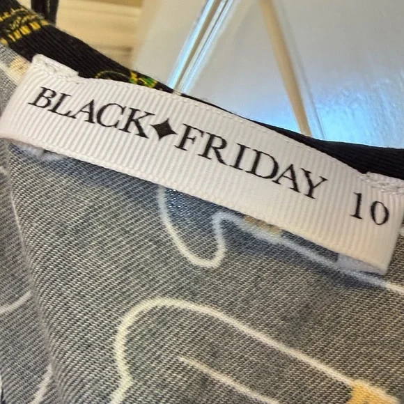 Black Dress with Cat Print - Picture 4 of 4